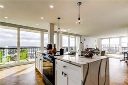 Picture of 400 Island Way Unit 612, Clearwater Beach, FL 33767