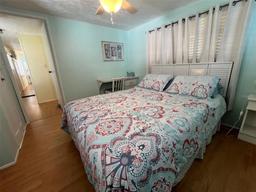 Picture of 27466 Us Highway 19 N Unit 32, Clearwater, FL 33761