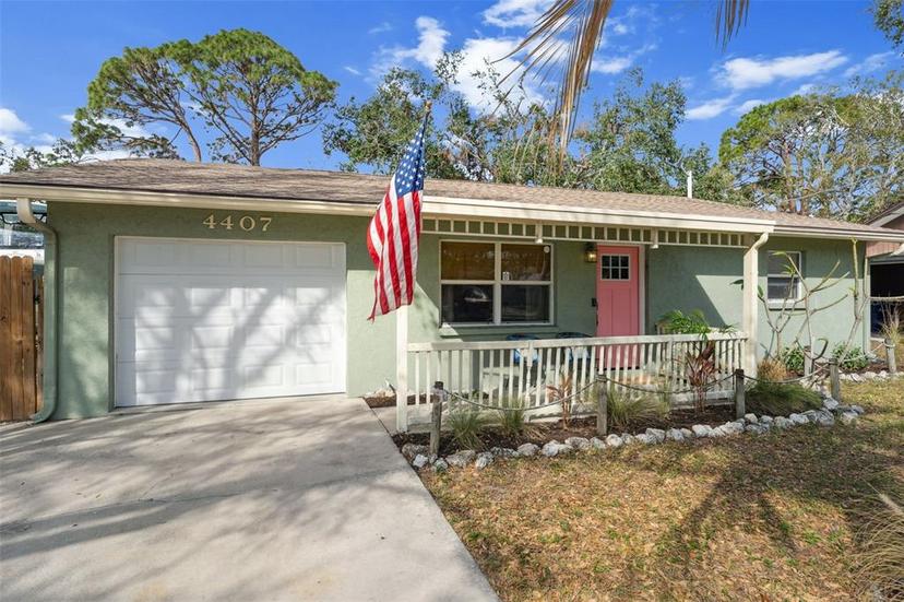 Picture of 4407 Parnell Drive, Sarasota FL 34232