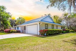 Picture of 308 W Lakeshore Drive, Starke, FL 32091