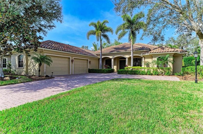 Picture of 3751 Eagle Hammock Drive, Sarasota FL 34240