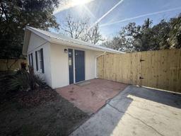 Picture of 621 NE 2Nd Street, Trenton, FL 32693