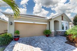 Picture of 13915 Kingfisher Glen Drive, Lithia, FL 33547