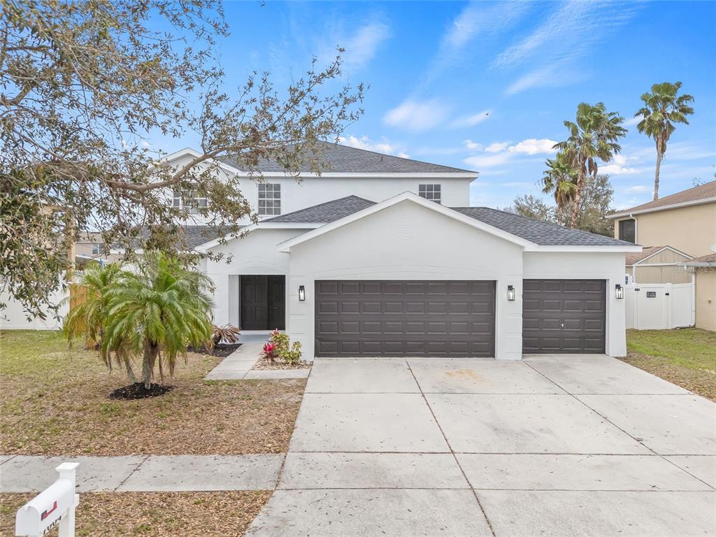 Picture of 7604 Dragon Fly Loop, Gibsonton, FL 33534