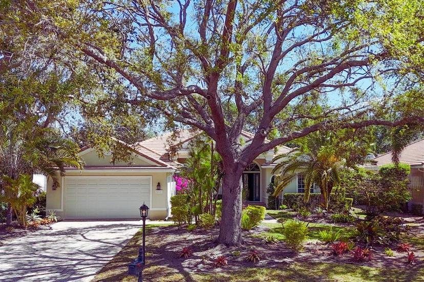 Picture of 8121 Collingwood Court, University Park FL 34201