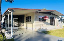 Picture of 2153 S Palazza Drive Unit 88, Sarasota, FL 34238