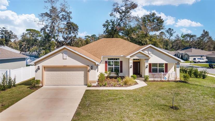 Picture of 3925 NE 58Th Circle, Silver Springs FL 34488