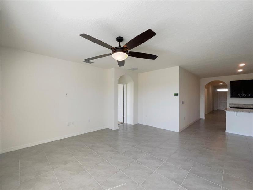 Picture of 944 Brooklet Drive, Davenport FL 33837