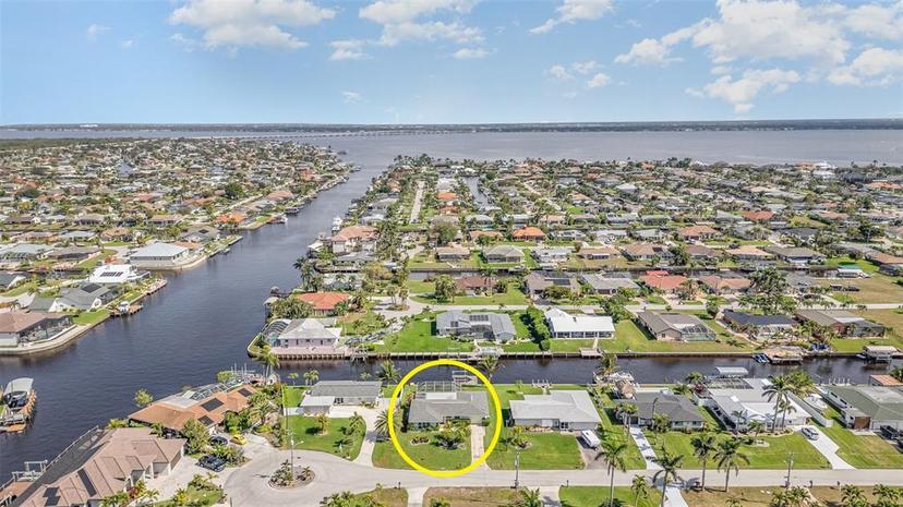 Picture of 2811 SE 18Th Court, Cape Coral FL 33904