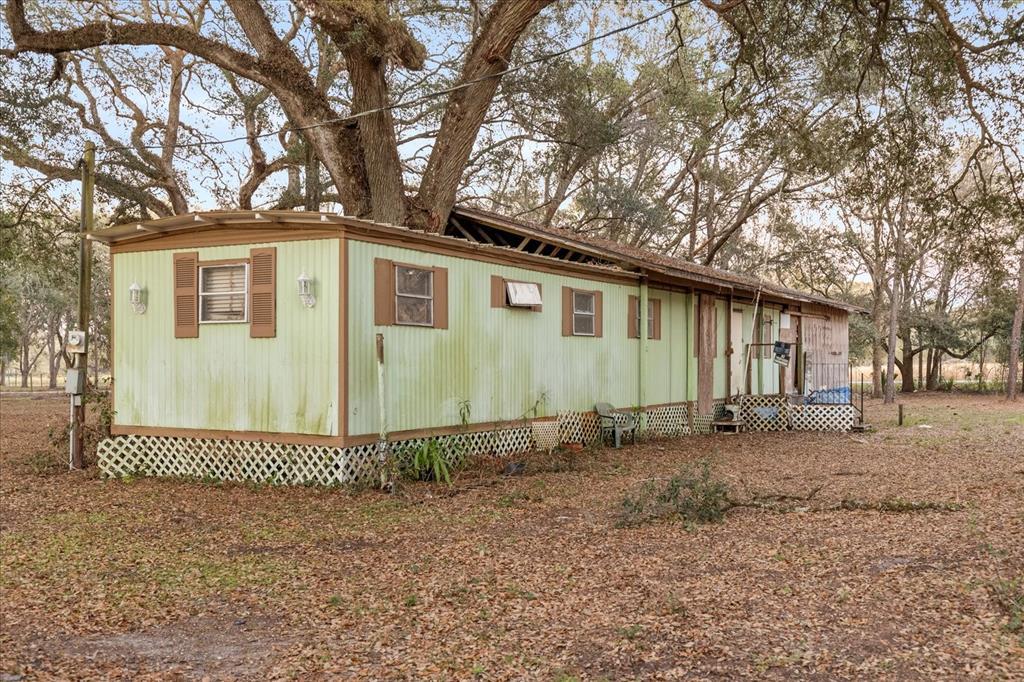 Picture of 4043 Cr 317A, Bushnell, FL 33513