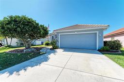 Picture of 161 Valencia Lakes Drive, Venice, FL 34292