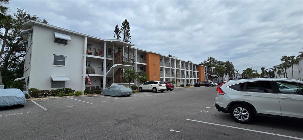 Picture of 2113 Canal Drive Unit B2, Bradenton, FL 34207