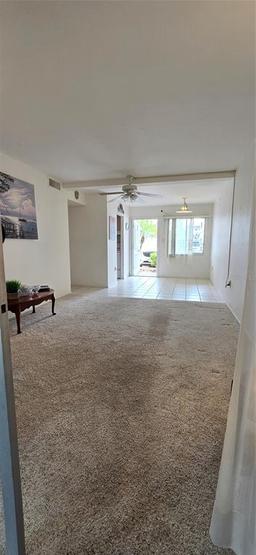 Picture of 2113 Canal Drive Unit B2, Bradenton, FL 34207