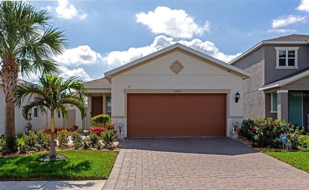 Picture of 5743 Bungalow Grove Court, Palmetto, FL 34221