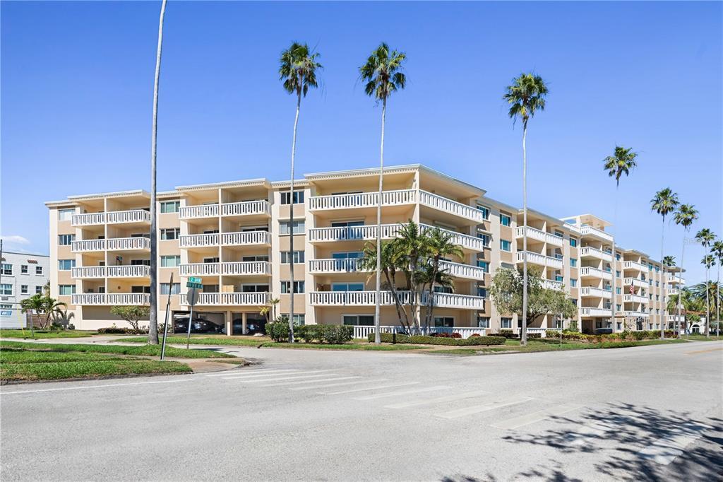 Picture of 1200 N Shore Drive Ne Unit 109, St Petersburg, FL 33701