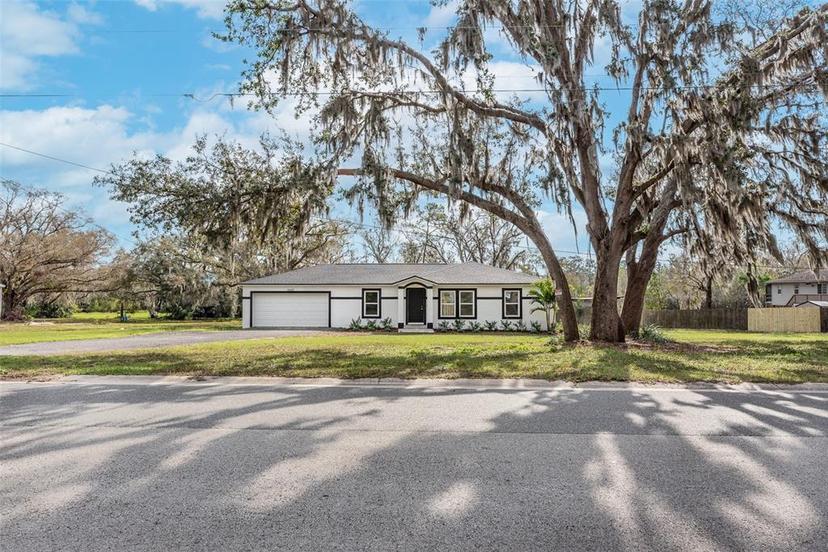 Picture of 4423 Hill Drive, Valrico FL 33596