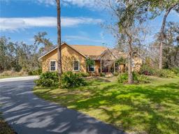 Picture of 3512 Kalebs Forest Trail, Dover, FL 33527