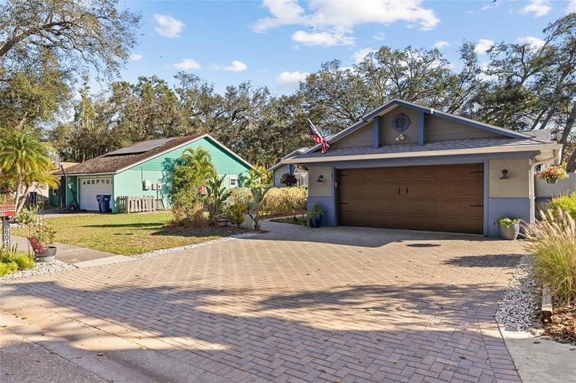 Picture of 604 68Th Avenue Drive W, Bradenton FL 34207