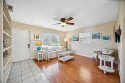 Picture of 742 Golf Drive, Venice, FL 34285