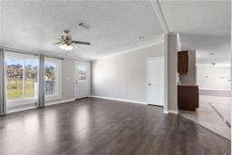 Picture of 8428 Highland Pines Court, Plant City, FL 33565