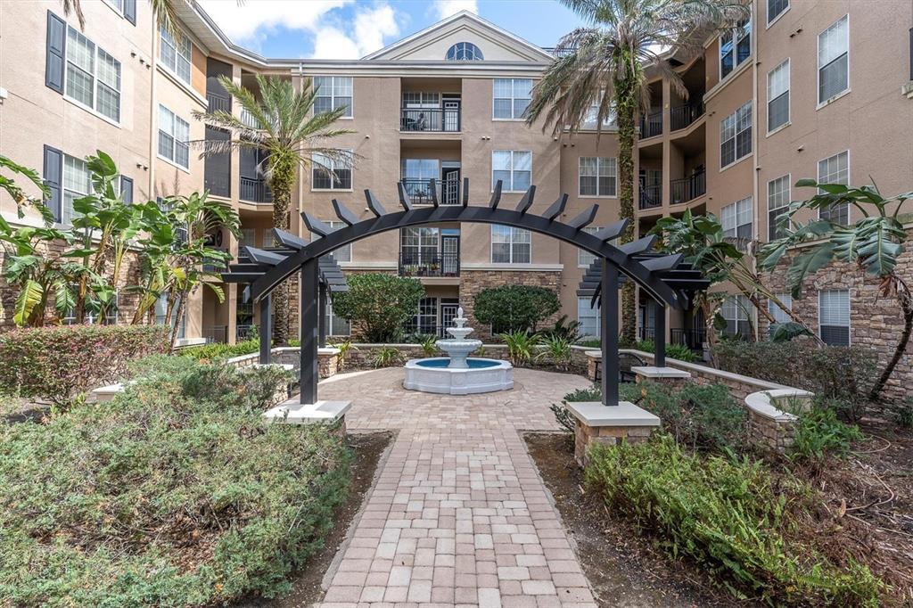 Picture of 4221 W Spruce Street Unit 1407, Tampa, FL 33607