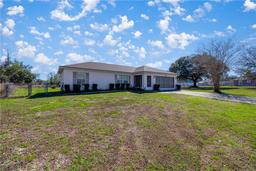 Picture of 4858 SW 143Rd Loop, Ocala, FL 34473