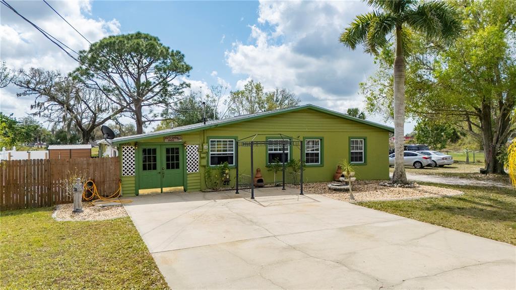 Picture of 8035 Hillman Avenue, Punta Gorda, FL 33982