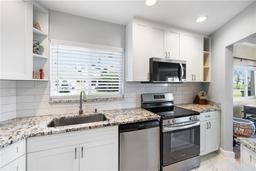 Picture of 1200 N Shore Drive Ne Unit 110, St Petersburg, FL 33701