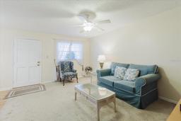 Picture of 105 47Th Avenue Drive W Unit 374, Bradenton, FL 34207