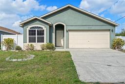 Picture of 8519 Rainbow Avenue, Orlando, FL 32825