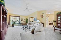 Picture of 4050 Oakhurst Drive Unit 3175, Sarasota, FL 34233