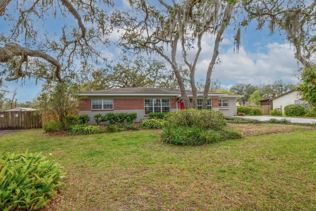 Picture of 11103 Hannaway Drive, Riverview, FL 33578