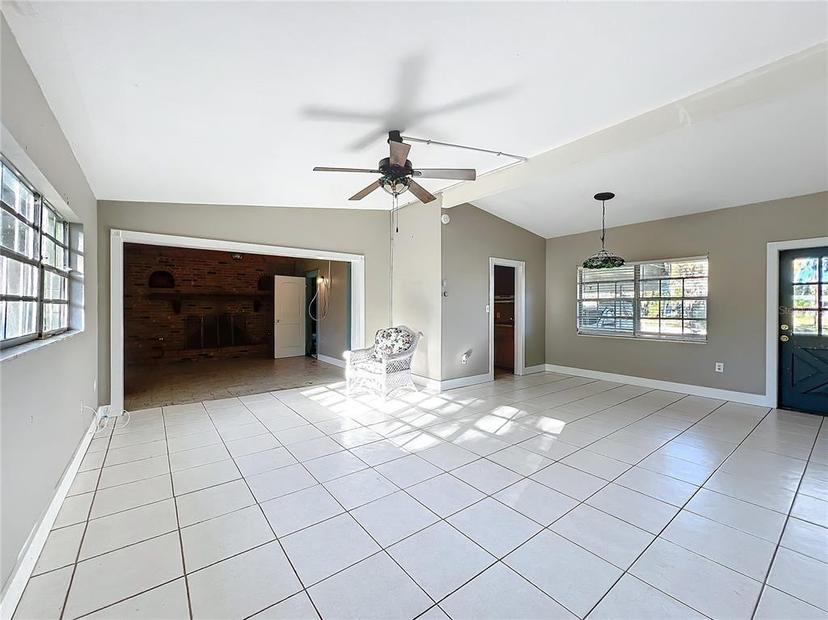 Picture of 305 Bearcreek Drive, Bartow FL 33830