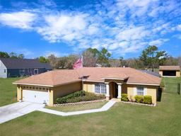 Picture of 7208 Evergreen Loop, Polk City, FL 33868