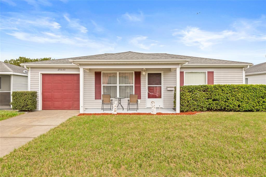 Picture of 29353 Princeville Drive, San Antonio, FL 33576