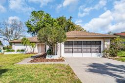 Picture of 3347 E Dorchester Drive, Palm Harbor, FL 34684