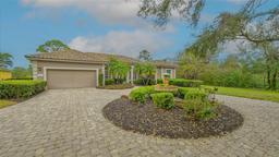 Picture of 7849 Wilton Crescent Circle, University Park, FL 34201