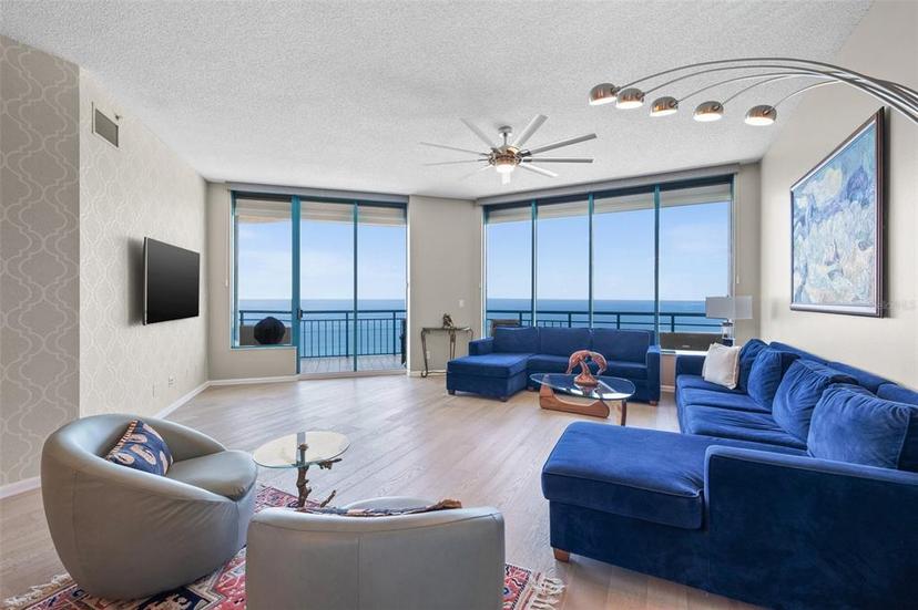 Picture of 1560 Gulf Boulevard Unit 1202, Clearwater Beach FL 33767