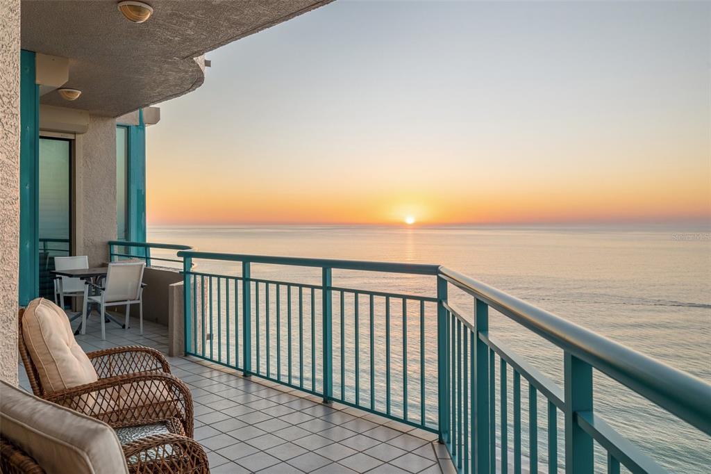 Picture of 1560 Gulf Boulevard Unit 1202, Clearwater Beach, FL 33767