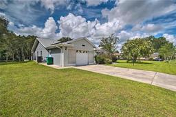 Picture of 5902 SW 112Th Place Road, Ocala, FL 34476