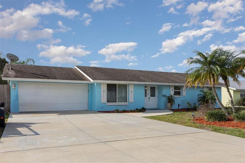 Picture of 608 Florida Circle S, Apollo Beach FL 33572