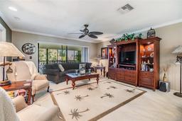 Picture of 2549 Royal Pines Circle Unit 16H, Clearwater, FL 33763