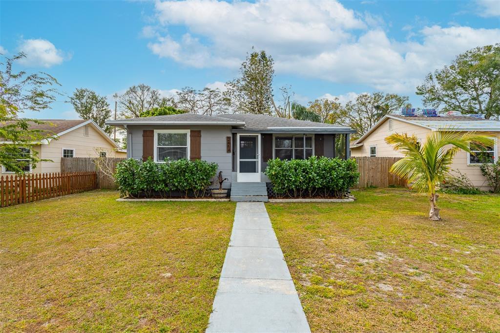 Picture of 2454 15Th Avenue N, St Petersburg, FL 33713