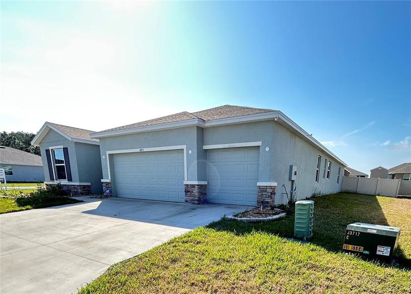 Picture of 6853 SE 3Rd Loop, Ocala FL 34472