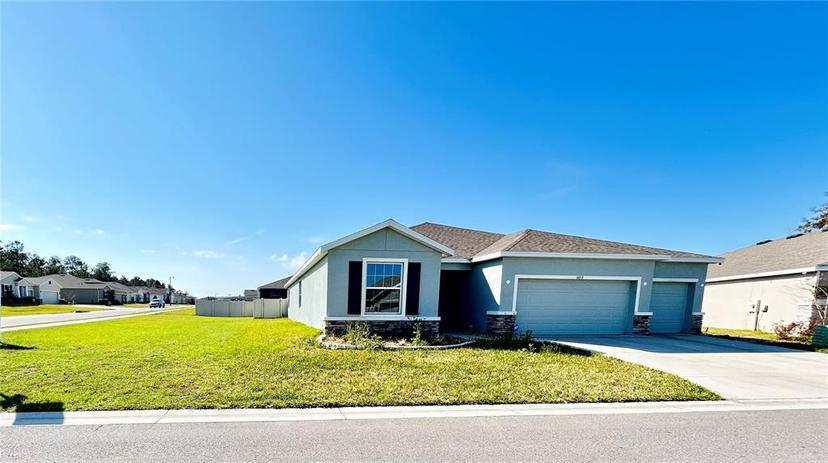 Picture of 6853 SE 3Rd Loop, Ocala FL 34472