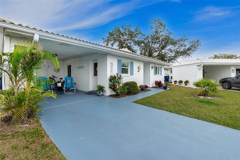 Picture of 414 Circlewood Drive Unit H2, Venice FL 34293