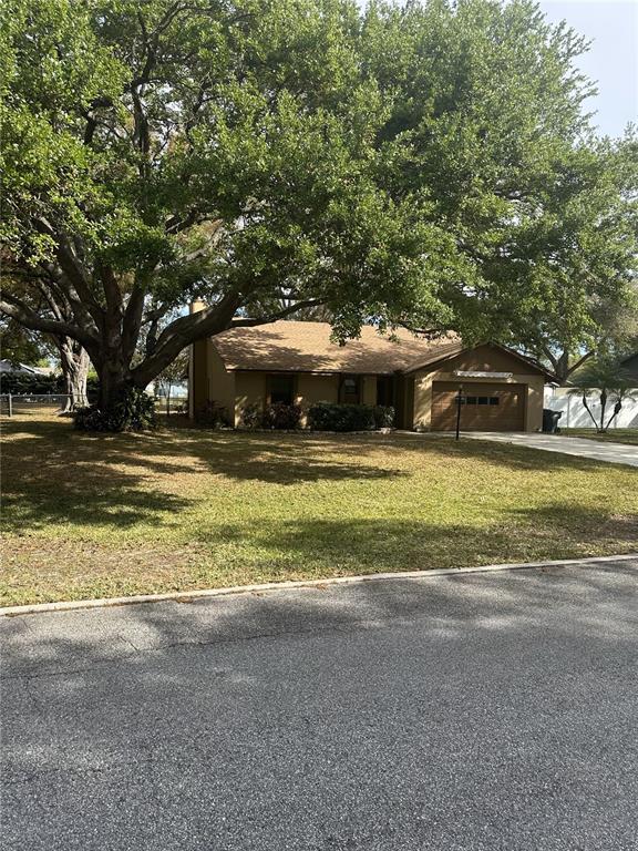 Picture of 907 Van Drive, Auburndale, FL 33823