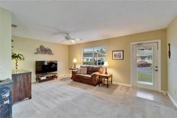 Picture of 330 Gloucester Boulevard, Sun City Center, FL 33573