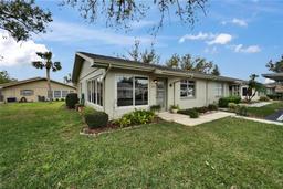 Picture of 330 Gloucester Boulevard, Sun City Center, FL 33573