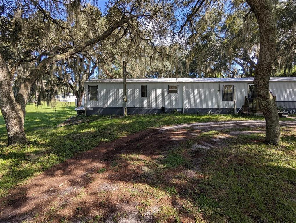 Picture of 31903 3Rd Avenue, Deland, FL 32720